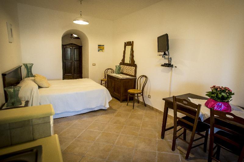 Hotel Residence Al Belvedere Salina Leni Eksteriør bilde